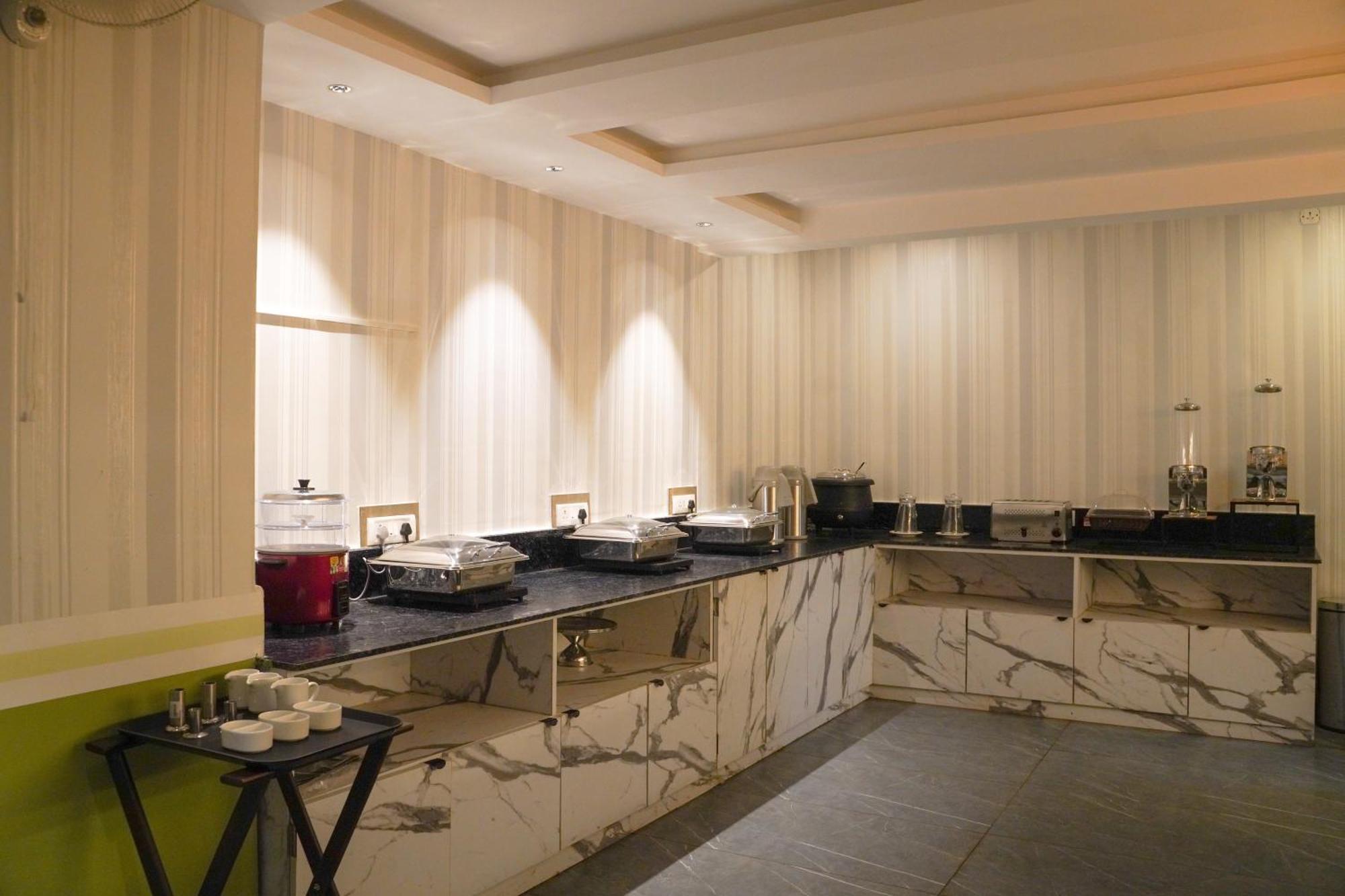 Ariena By Spree Hotels Goa مورجيم المظهر الخارجي الصورة